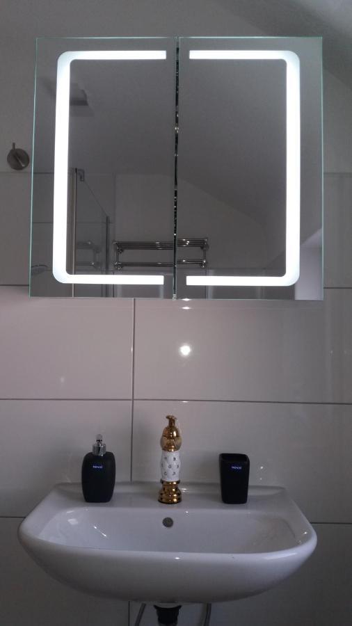Seewald Gruener Baum - Ruhig & 3X Getrennte Zimmer-2X Boxspringbett FDH Exterior foto